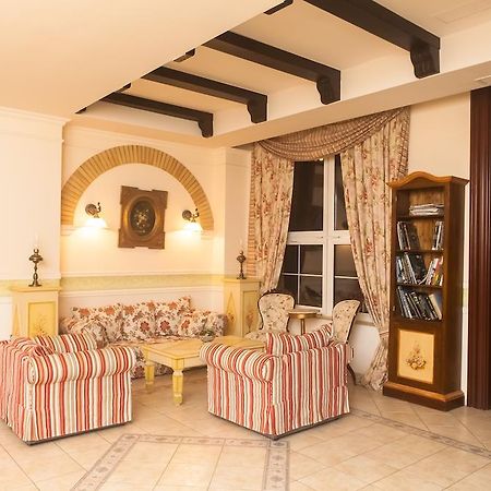 Hotel Casa De La Rosa Timisoara Ngoại thất bức ảnh