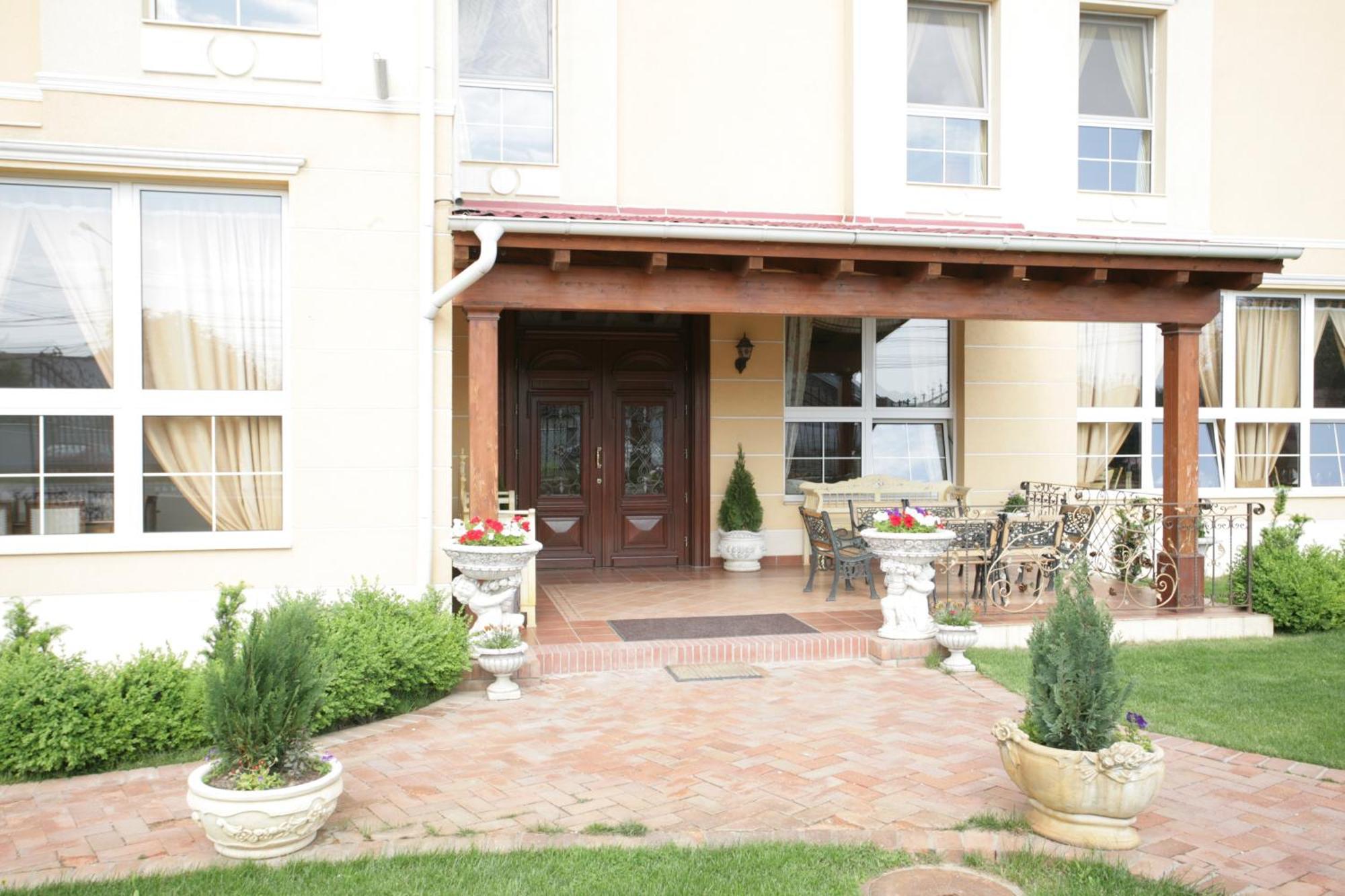 Hotel Casa De La Rosa Timisoara Ngoại thất bức ảnh